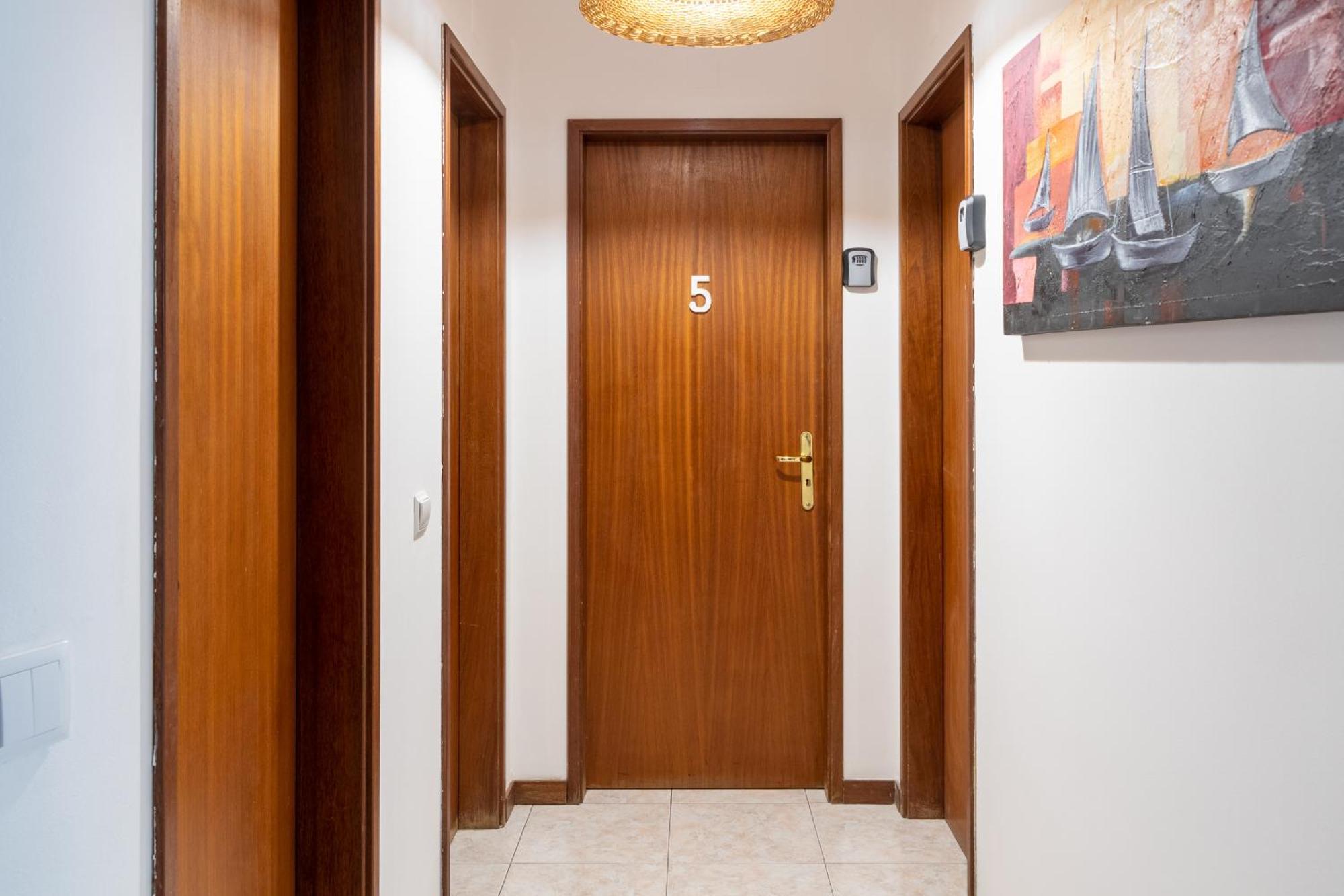 Blife Ricardya Private Rooms Faro Bagian luar foto